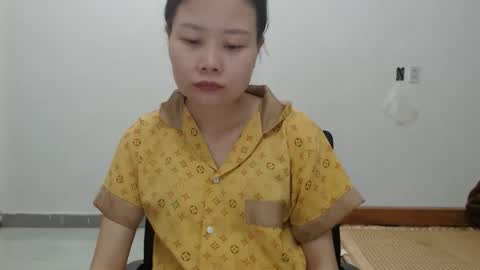 kitti_baby2x online show from 04/16/26, 05:41