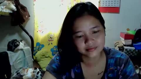 Snapshot of kittlyn chatting on 10/15/25, 01:17 kittlyn online show from 10/15/25, 01:17