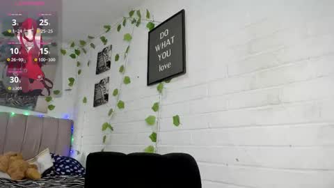 Snapshot of kitty__black__ chatting on 02/04/26, 09:42 KITTY online show from 02/04/26, 09:42