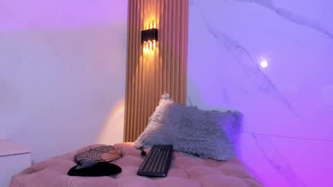kitty__bunny online show from 05/27/26, 01:57