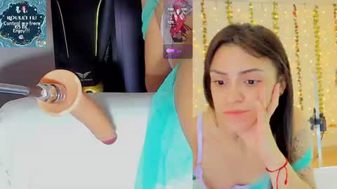 Snapshot of kitty__rosse__ chatting on 06/10/26, 10:03 Kitty online show from 06/10/26, 10:03