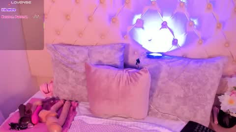 Kitty  online show from 02/10/26, 05:44