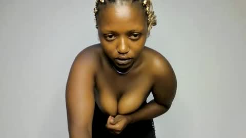 Snapshot of kitty_cattie chatting on 02/11/26, 12:04 kitty_cattie online show from 02/11/26, 12:04