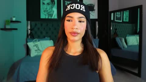 Kitty online show from 03/17/26, 11:46