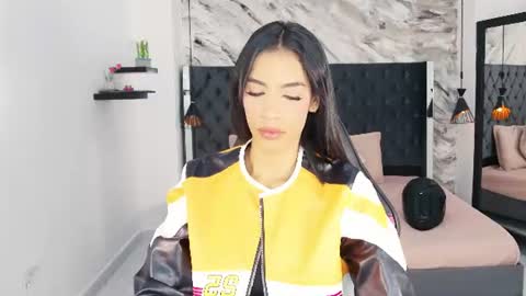 Kitty online show from 07/14/26, 12:22