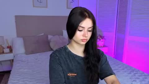 Snapshot of kitty_cut1ee_ chatting on 07/12/26, 06:37 kitty_cut1ee_ online show from 07/12/26, 06:37