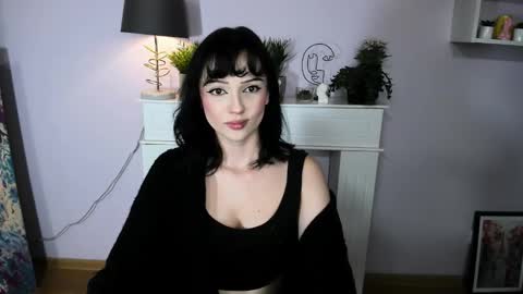 Snapshot of kitty_denise chatting on 11/17/25, 10:37 Denise online show from 11/17/25, 10:37