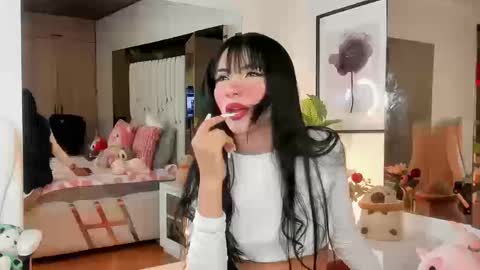 Snapshot of kitty_eliffe chatting on 09/11/25, 10:10 kitty online show from 09/11/25, 10:10