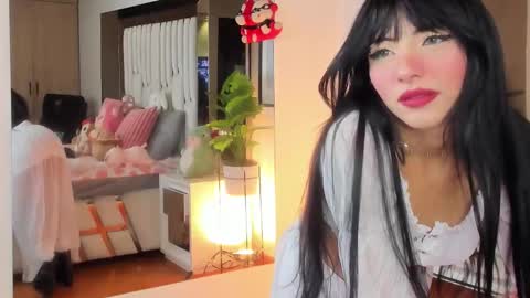 Snapshot of kitty_eliffe chatting on 09/13/25, 10:42 kitty online show from 09/13/25, 10:42