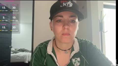 kitty_fitty29 online show from 06/08/26, 05:57