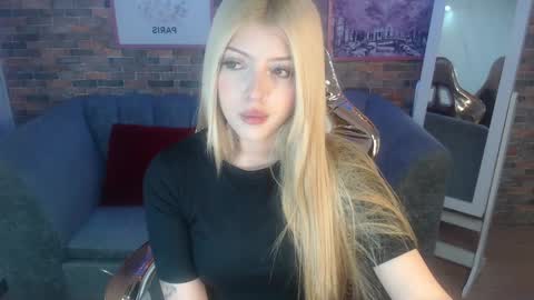 kitty_fox_b online show from 02/06/25, 12:48