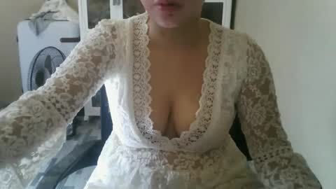 kitty_fussy online show from 10/23/25, 12:32