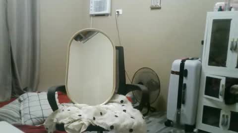 kitty_fussy online show from 11/08/25, 03:01