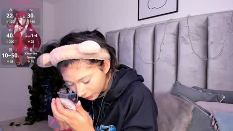 Camila online show from 01/31/25, 02:37