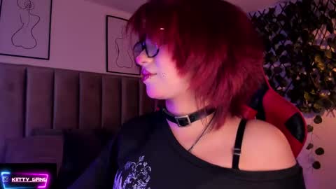 Camila online show from 09/13/25, 02:33