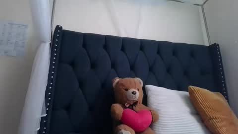 kitty_kerry online show from 01/12/26, 11:59