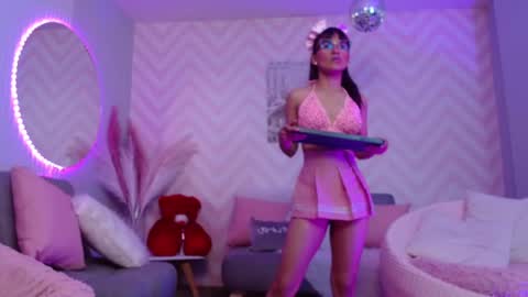 KITTY online show from 09/19/25, 01:01