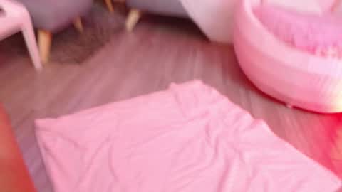 KITTY online show from 09/25/25, 01:15