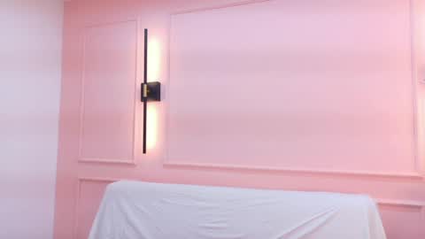 kitty_model online show from 04/29/26, 05:30