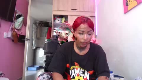 Kitty online show from 10/06/25, 10:07
