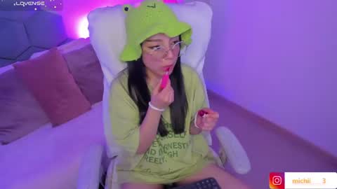 Snapshot of kitty_patitas_suavess chatting on 07/10/26, 03:00 Kitty online show from 07/10/26, 03:00