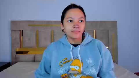 Snapshot of kitty_ravee chatting on 09/10/25, 12:49 Kitty Rave online show from 09/10/25, 12:49