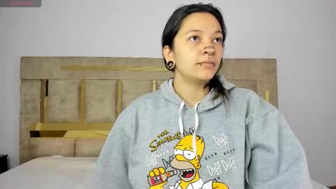 Snapshot of kitty_ravee chatting on 09/16/25, 12:06 Kitty Rave online show from 09/16/25, 12:06