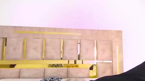 Snapshot of kitty_ravee chatting on 09/23/25, 02:20 Kitty Rave online show from 09/23/25, 02:20