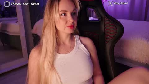 Kelsi and Ricky online show from 02/17/26, 06:54