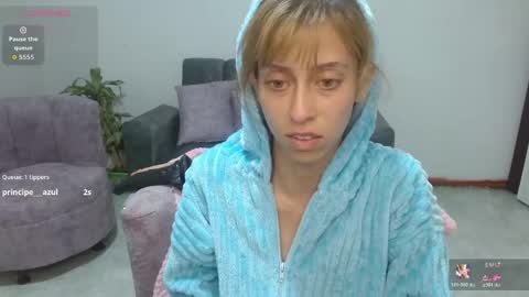Snapshot of kitty_seducction chatting on 06/08/26, 01:28 Aleja online show from 06/08/26, 01:28
