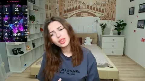 Kate online show from 02/25/26, 12:37