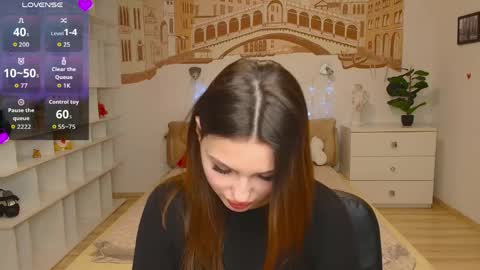 Kate online show from 04/29/26, 05:52