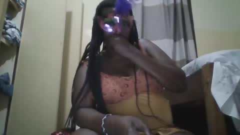 Snapshot of kitty_super chatting on 11/15/25, 10:26 kitty_super online show from 11/15/25, 10:26