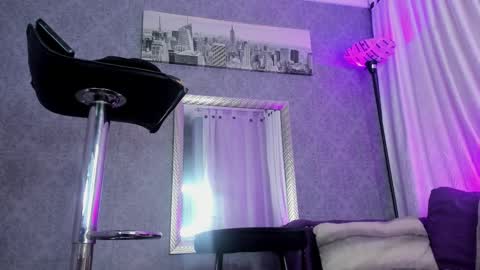 Snapshot of kitty_wichis chatting on 03/05/25, 04:34 Kendall Saray online show from 03/05/25, 04:34