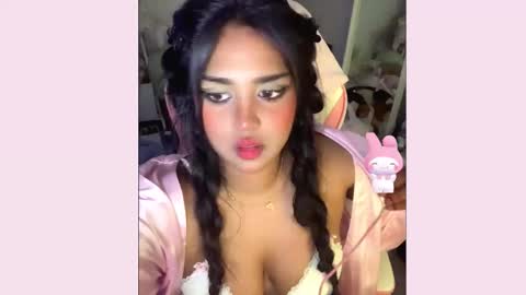 Snapshot of kittybun7 chatting on 06/10/26, 12:55 kittybun7 online show from 06/10/26, 12:55