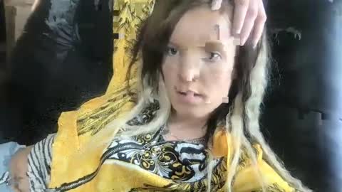 kittycatkendra online show from 02/25/25, 08:19