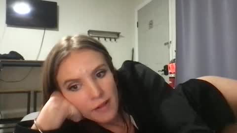 kittycatkendra online show from 11/29/25, 12:46