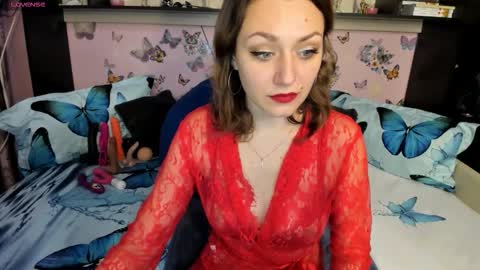 Snapshot of kittydoll97 chatting on 10/05/25, 08:12 Sandra online show from 10/05/25, 08:12