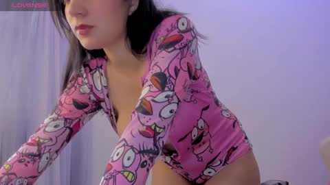 kitty online show from 04/18/26, 06:23