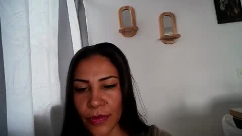 Snapshot of kittyholeshot87 chatting on 11/20/25, 03:56 kittyholeshot87 online show from 11/20/25, 03:56