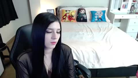 Isabel online show from 02/25/25, 02:25