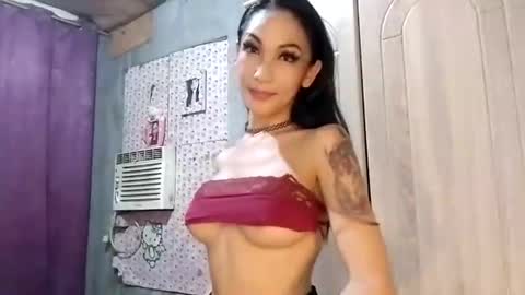 Snapshot of kittykatarena chatting on 03/05/25, 06:56 Katarena Latsveya online show from 03/05/25, 06:56