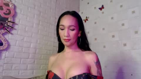 Snapshot of kittykatarena chatting on 05/03/26, 04:57 Katarena Latsveya online show from 05/03/26, 04:57