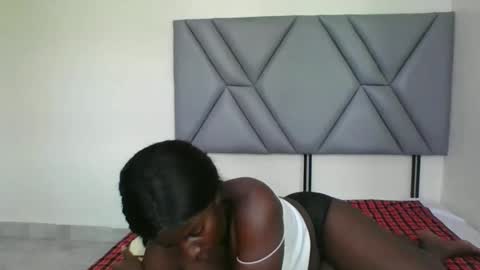 Snapshot of kittykate20250617 chatting on 01/11/26, 10:09 KittyKate online show from 01/11/26, 10:09