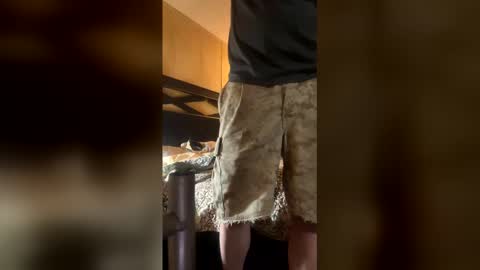 Snapshot of kittykatwittats chatting on 12/18/25, 04:07 kittykatwittats online show from 12/18/25, 04:07