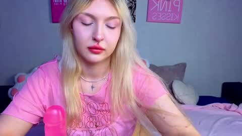 kittykendall online show from 05/07/26, 04:45
