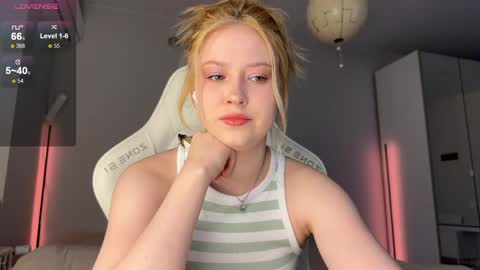 Monika online show from 05/31/26, 03:26