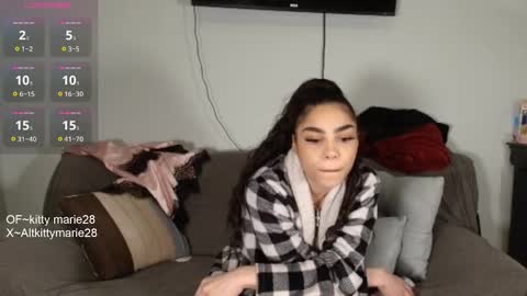 kitty online show from 11/12/25, 11:14