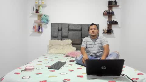 Snapshot of kittymaxsteel__ chatting on 02/20/25, 07:52 kittymaxsteel__ online show from 02/20/25, 07:52