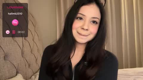 mia online show from 02/09/25, 12:08